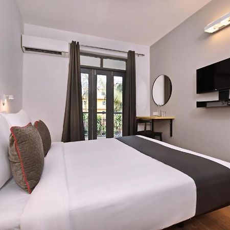 Hotel Jolly Panda Goa Candolim Exterior foto