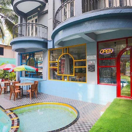 Hotel Jolly Panda Goa Candolim Exterior foto