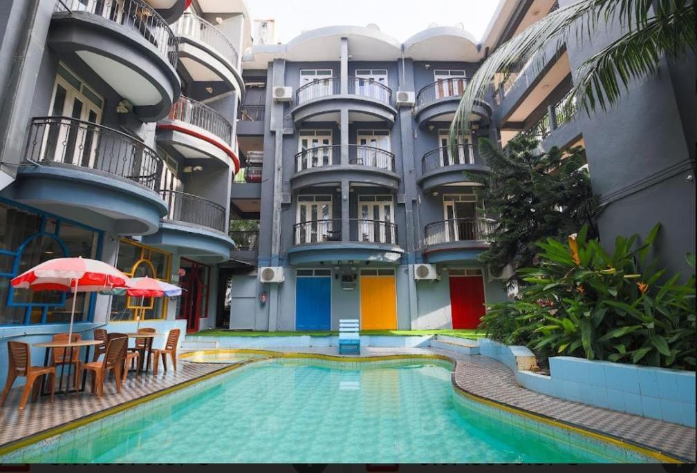 Hotel Jolly Panda Goa Candolim Exterior foto